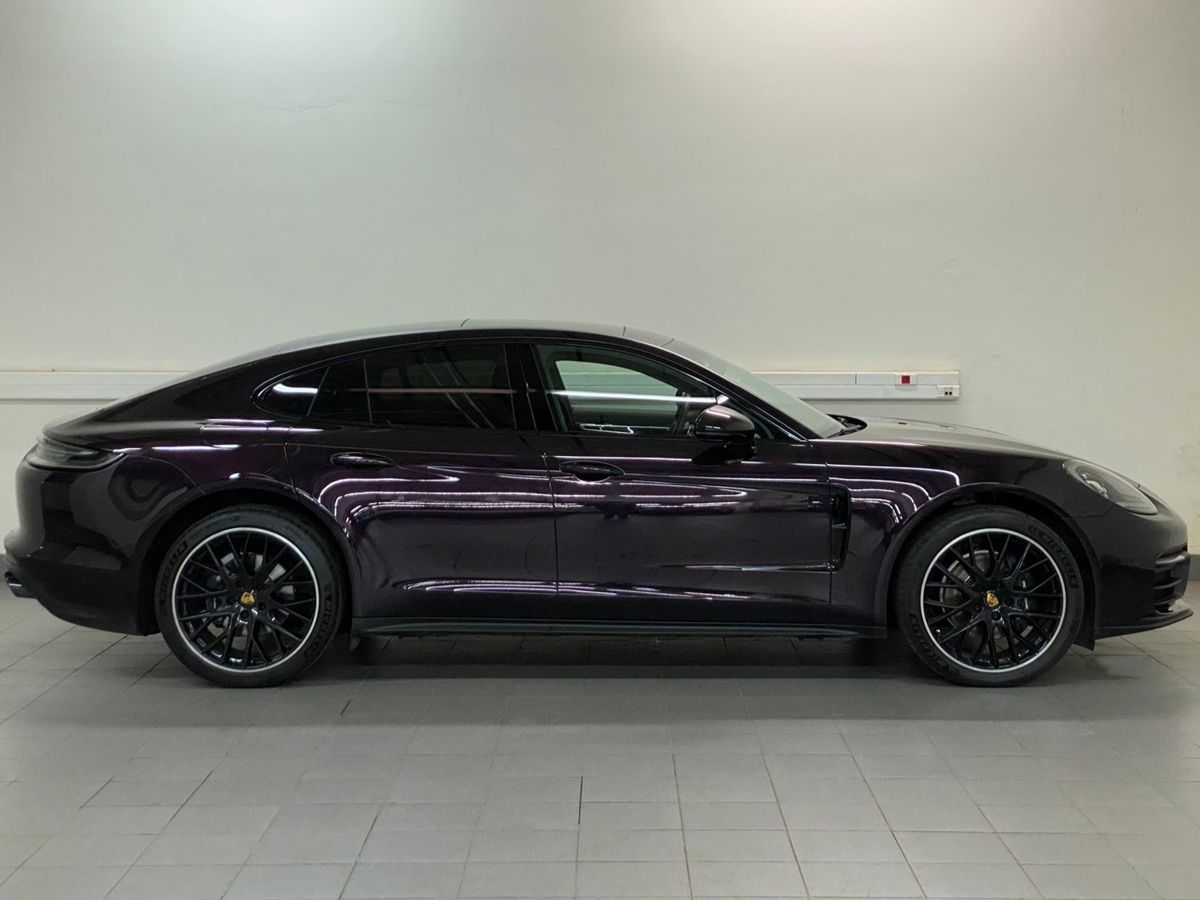 Rolls-Royce Panamera, II Рестайлинг 2021 год <br>Фиолетовый