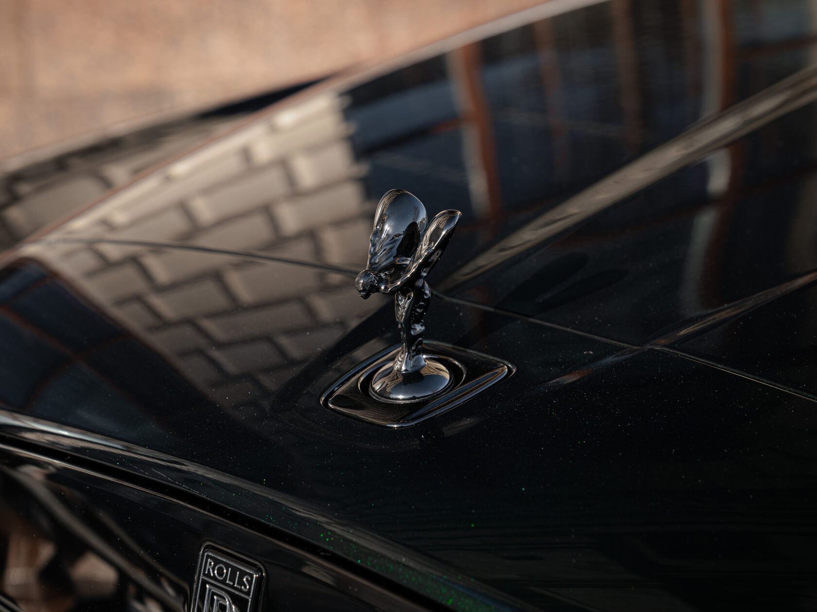 Rolls-Royce Cullinan Black Badge II  <br>Зелёный 