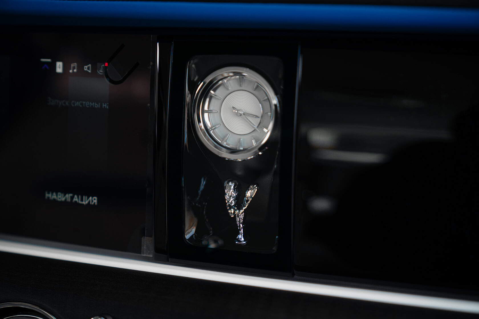 Rolls-Royce Ghost Series II  <br>Mustique Blue 
