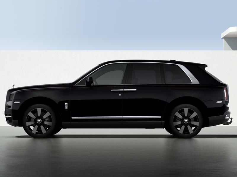 Rolls-Royce Cullinan  <br>Diamond Black 