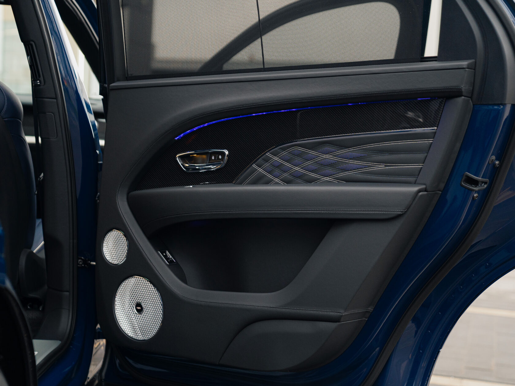 Rolls-Royce Bentayga EWB I Рестайлинг  <br>Синий