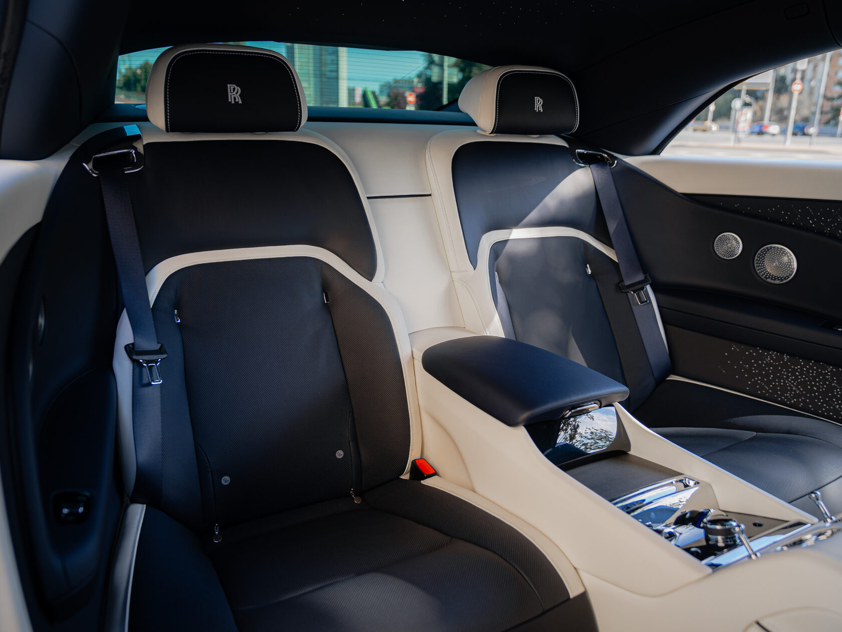 Rolls-Royce Spectre  <br>Midnight Sapphire 