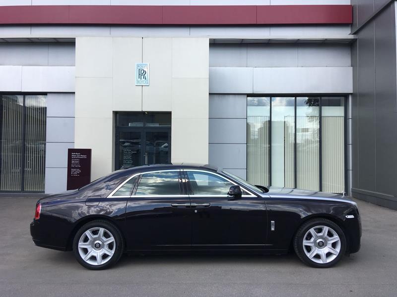 Rolls-Royce Ghost 2014 год <br>Black Kirsch 