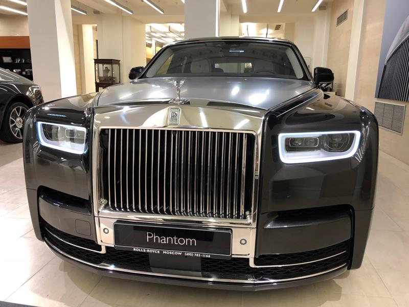 Rolls-Royce Phantom SWB 2018 год <br>Graphite 