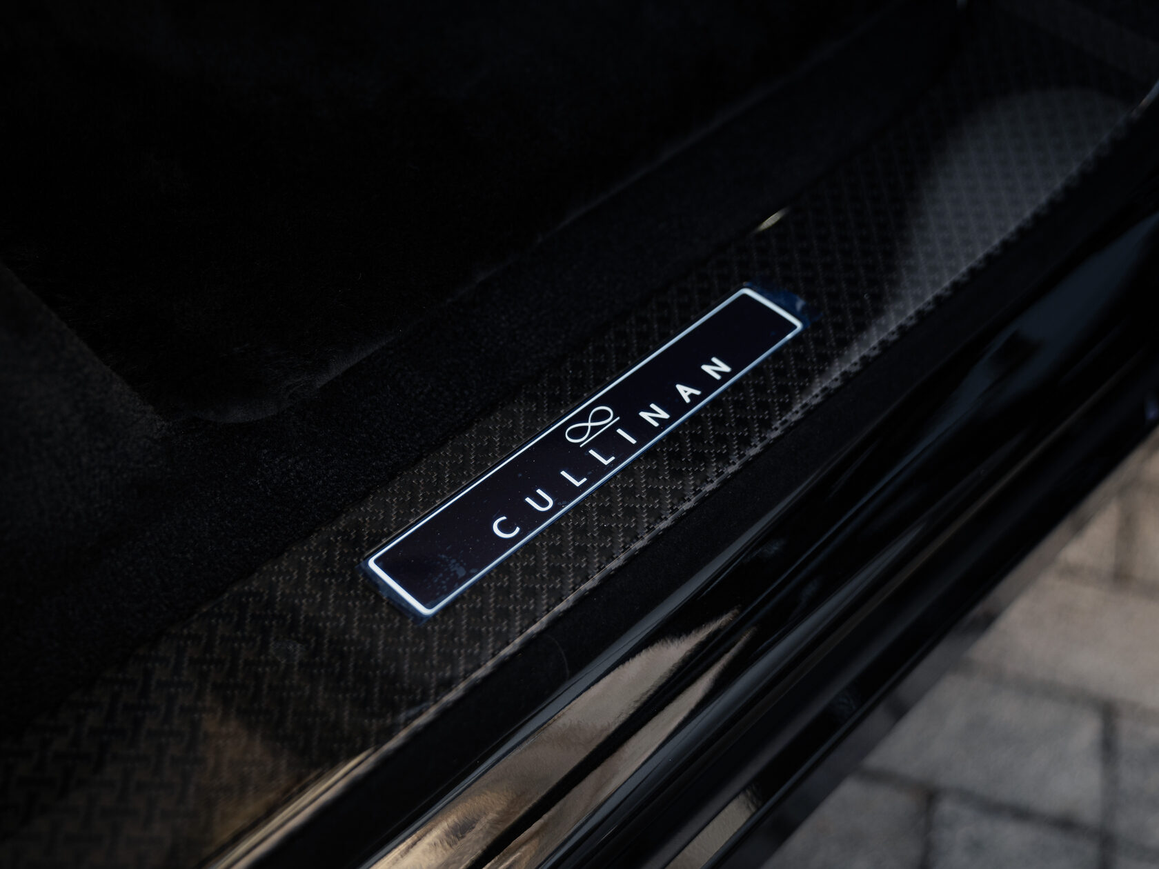 Rolls-Royce Cullinan Black Badge II  <br>Black Diamond