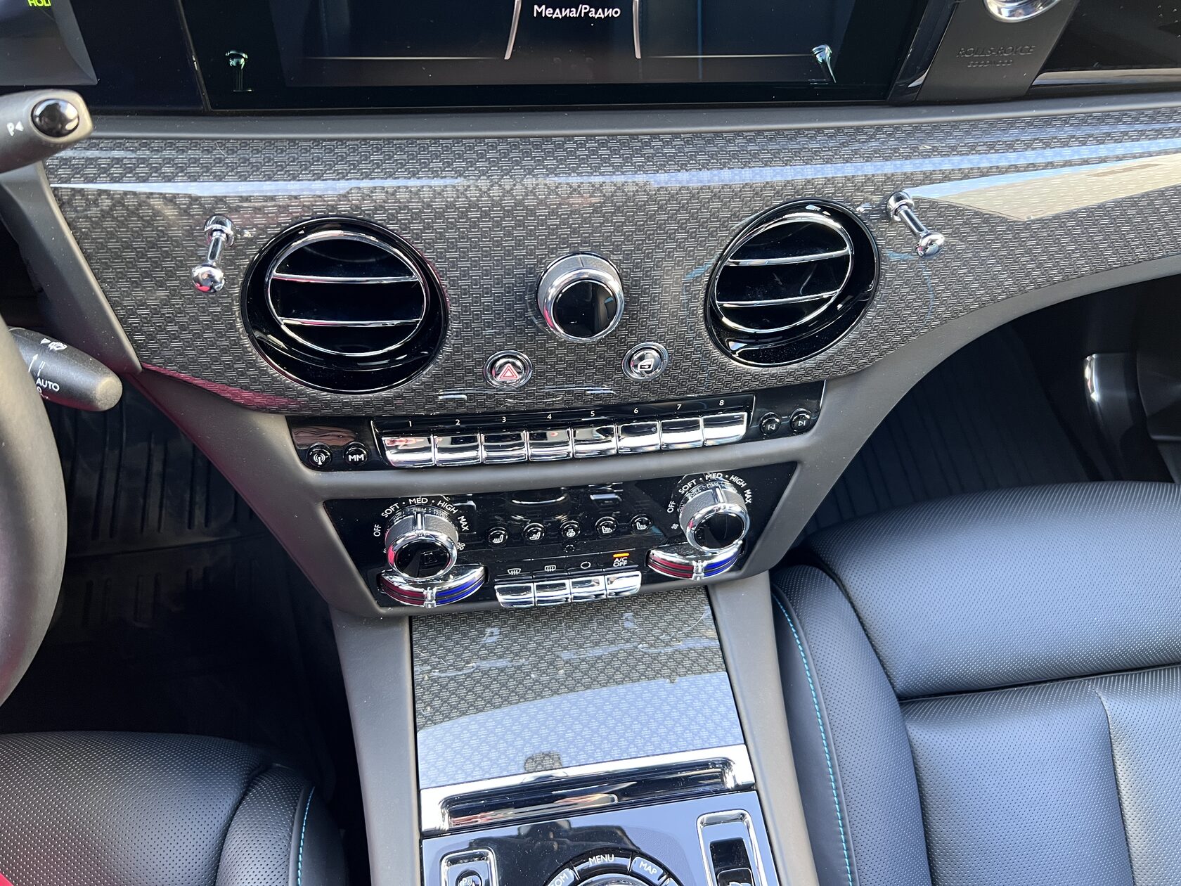 Rolls-Royce Ghost Black Badge by NOVITEC 2021 год <br>Черный Металлик Diamond Black 