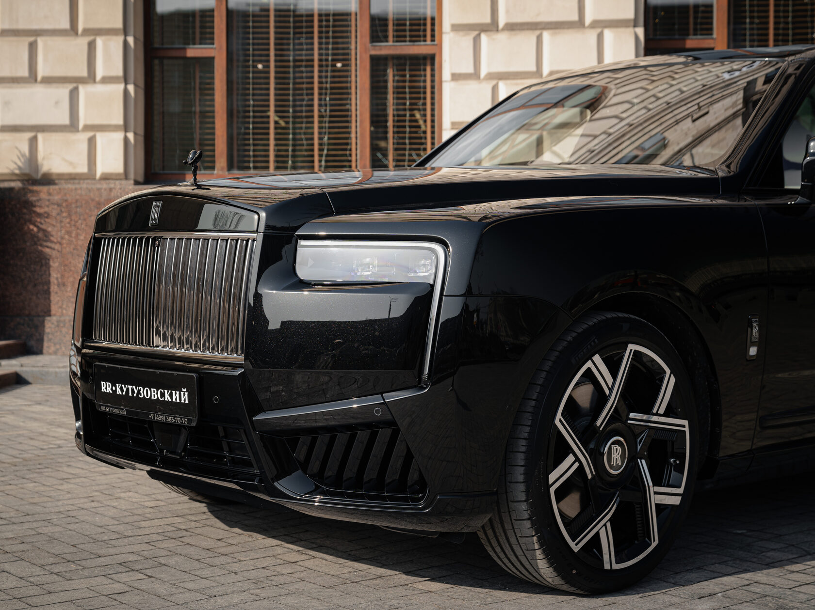 Rolls-Royce Cullinan Black Badge II  <br>Black Diamond
