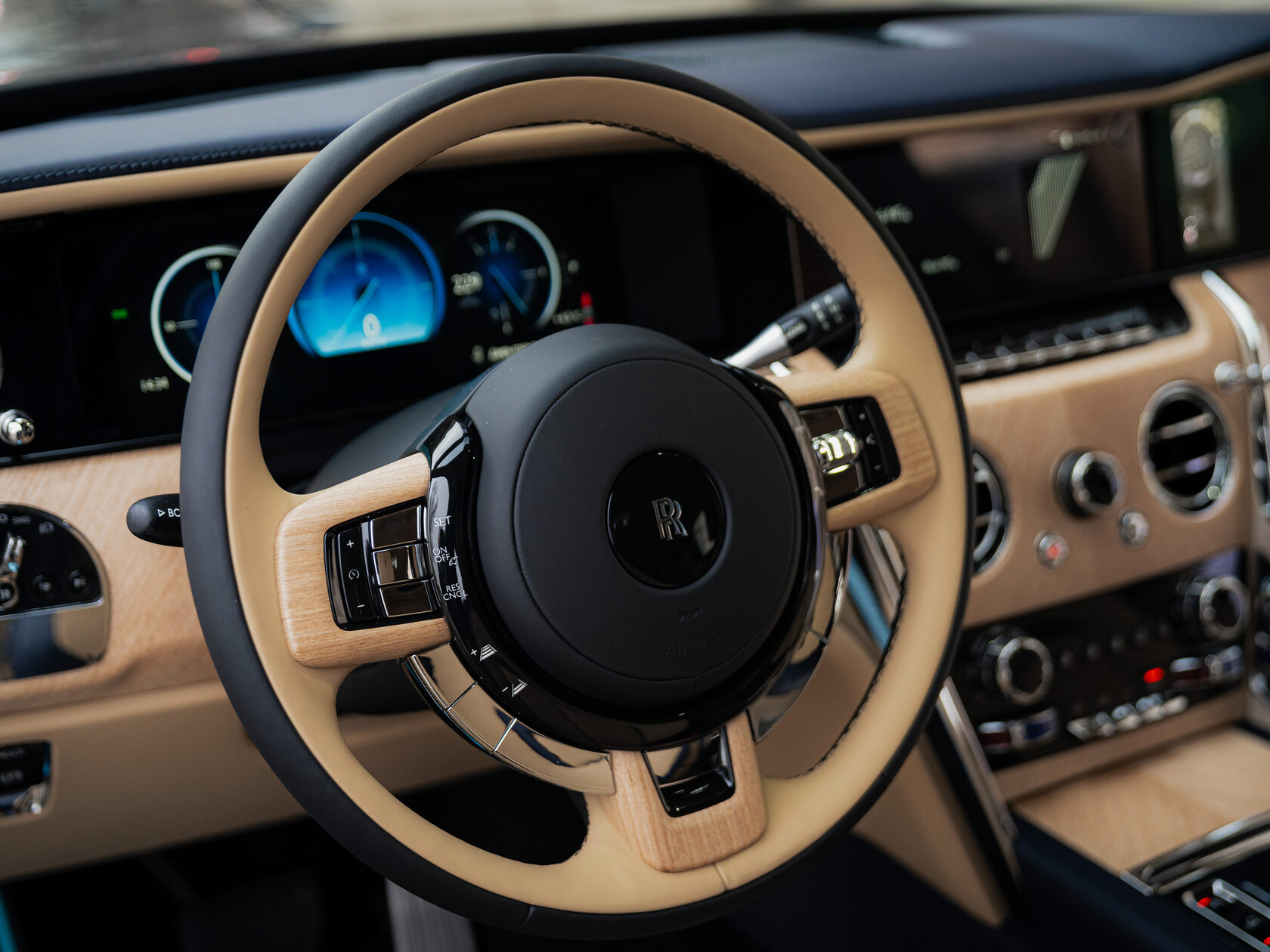 Rolls-Royce II Midnight Sapphire  <br>Midnight Sapphire 