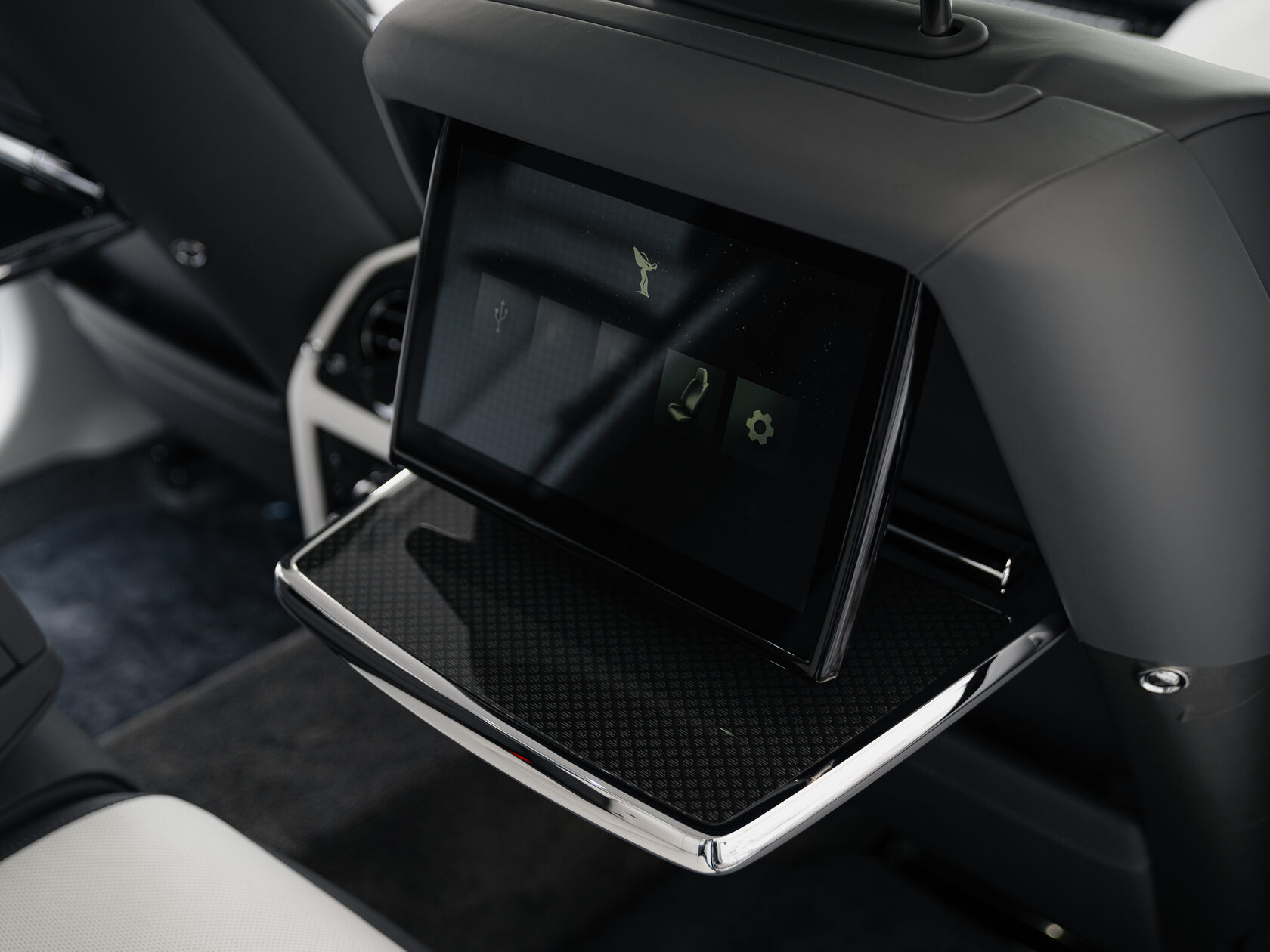 Rolls-Royce Ghost Black Badge Series II  <br>Tempest Grey 