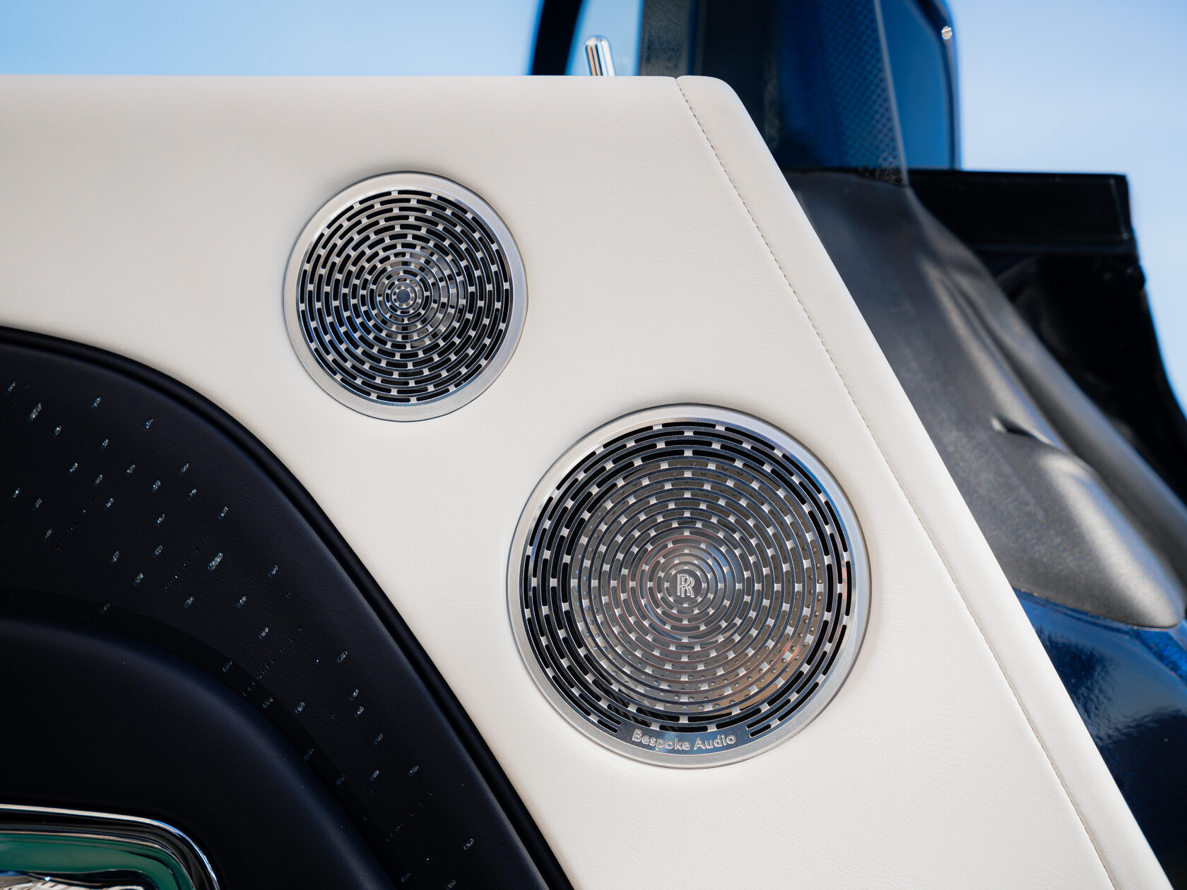 Rolls-Royce Spectre  <br>Midnight Sapphire 