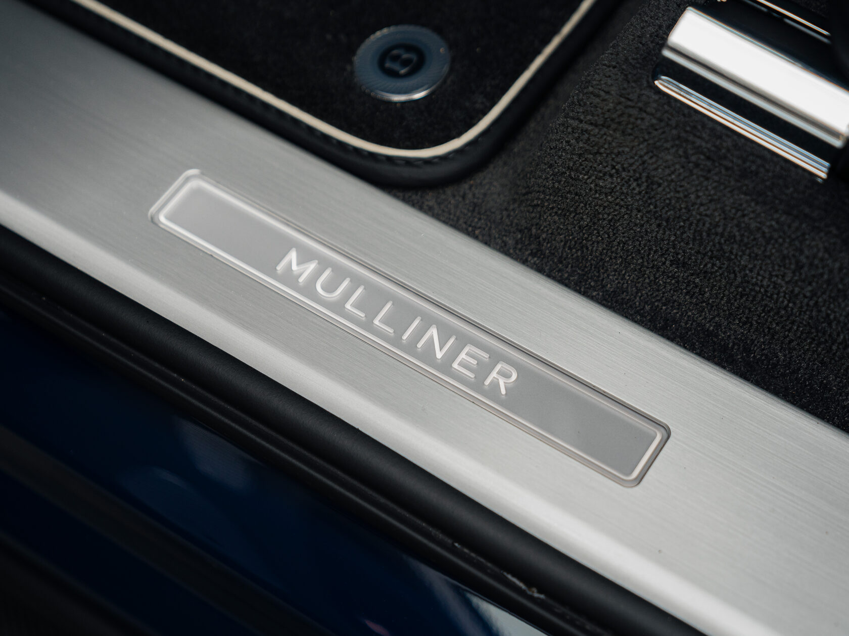 Rolls-Royce Bentayga EWB I Рестайлинг  <br>Синий