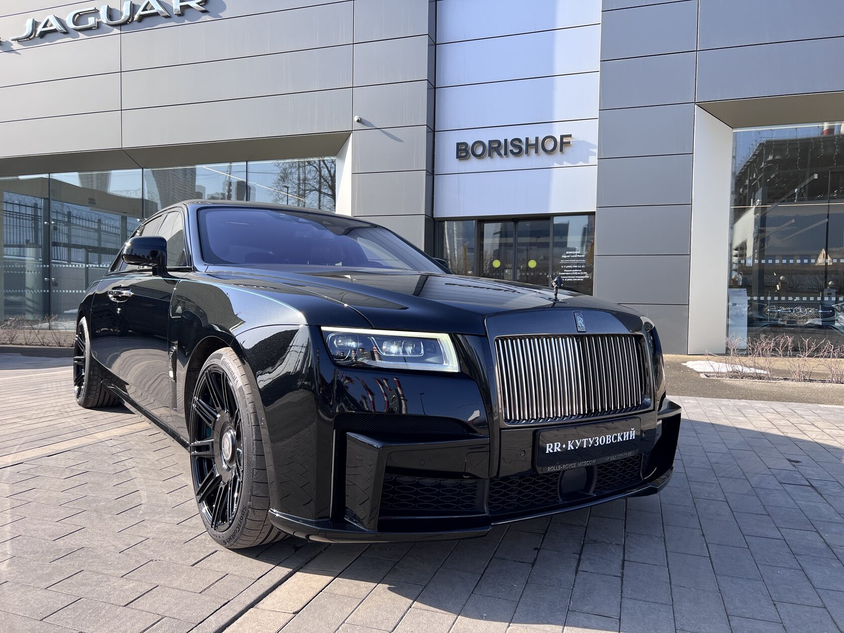 Rolls-Royce Ghost Black Badge by NOVITEC 2021 год <br>Черный Металлик Diamond Black 