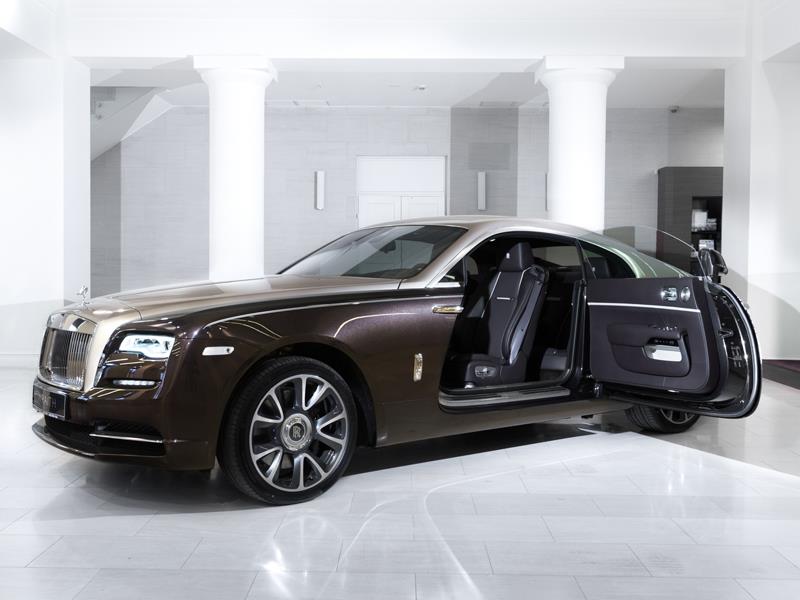 Rolls-Royce Wraith  <br>Smokey Quartz / White Sands 